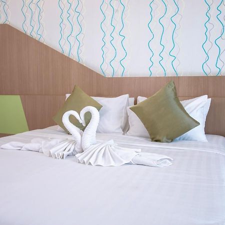 42C The Chic Hotel Nakhon Sawan Exteriér fotografie