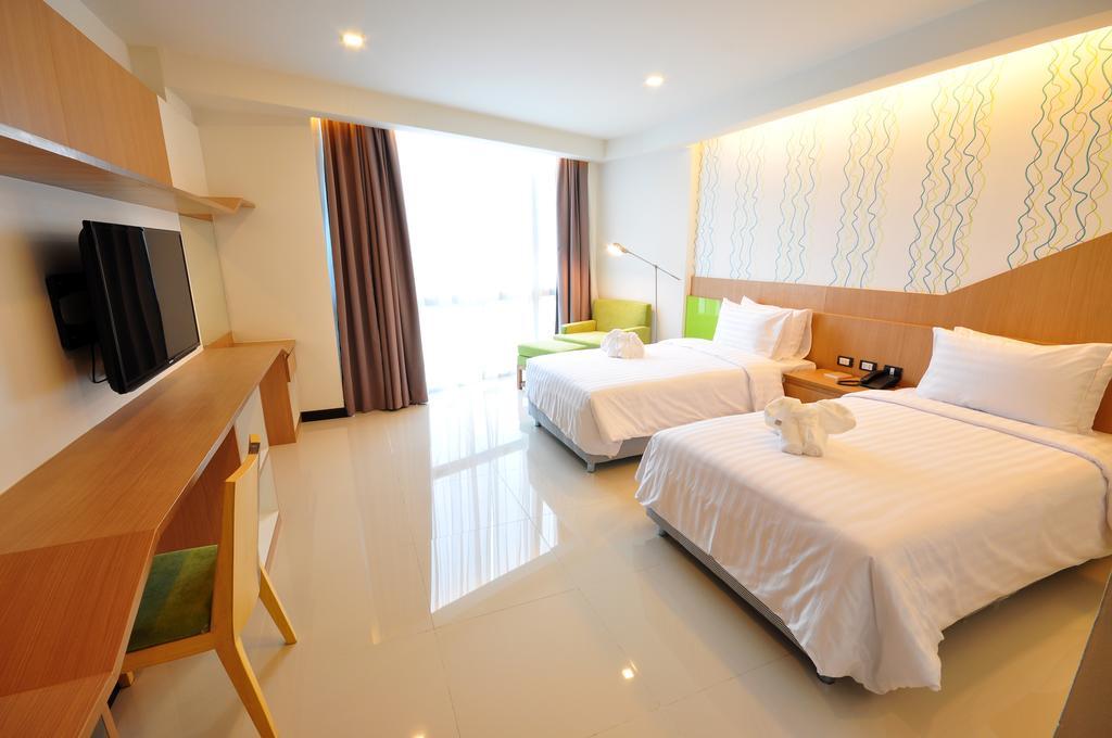 42C The Chic Hotel Nakhon Sawan Pokoj fotografie