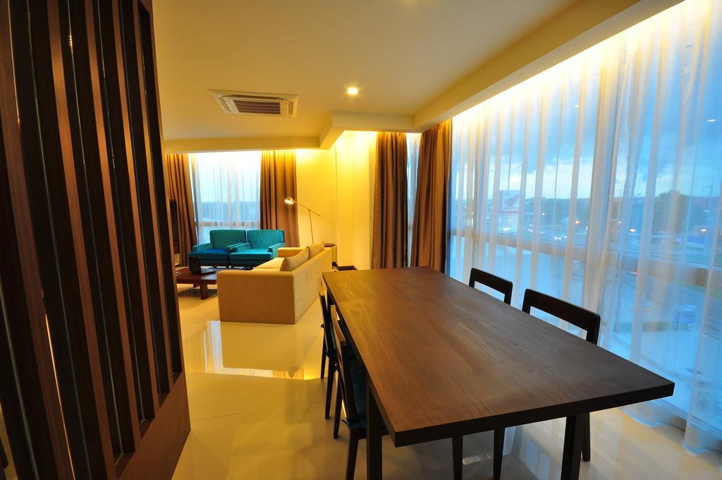 42C The Chic Hotel Nakhon Sawan Exteriér fotografie