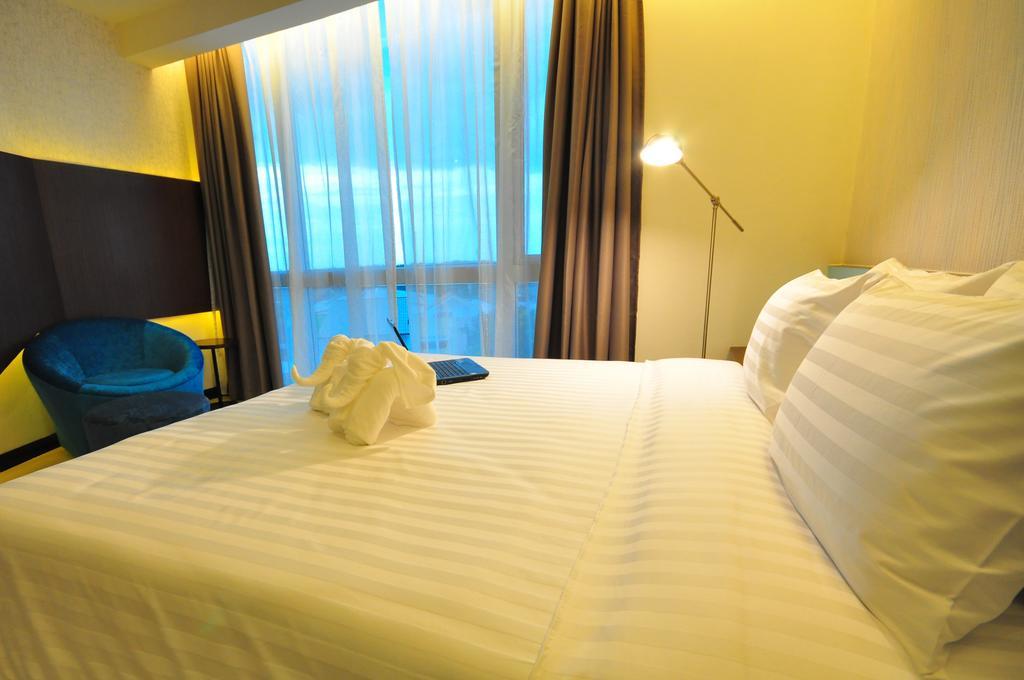 42C The Chic Hotel Nakhon Sawan Pokoj fotografie