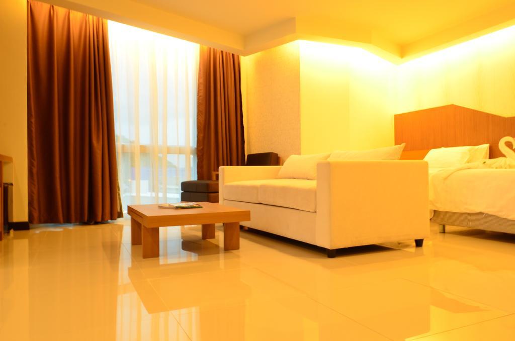 42C The Chic Hotel Nakhon Sawan Exteriér fotografie