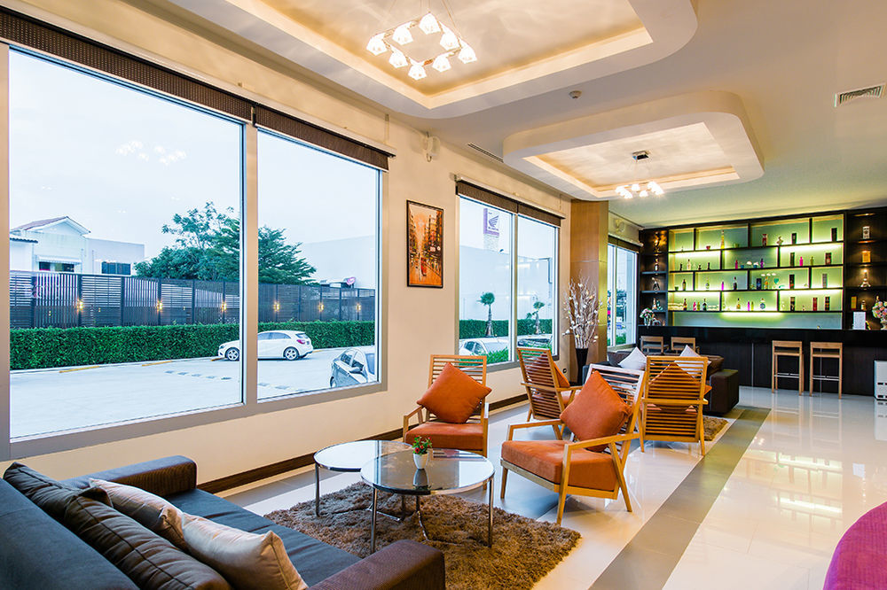 42C The Chic Hotel Nakhon Sawan Exteriér fotografie