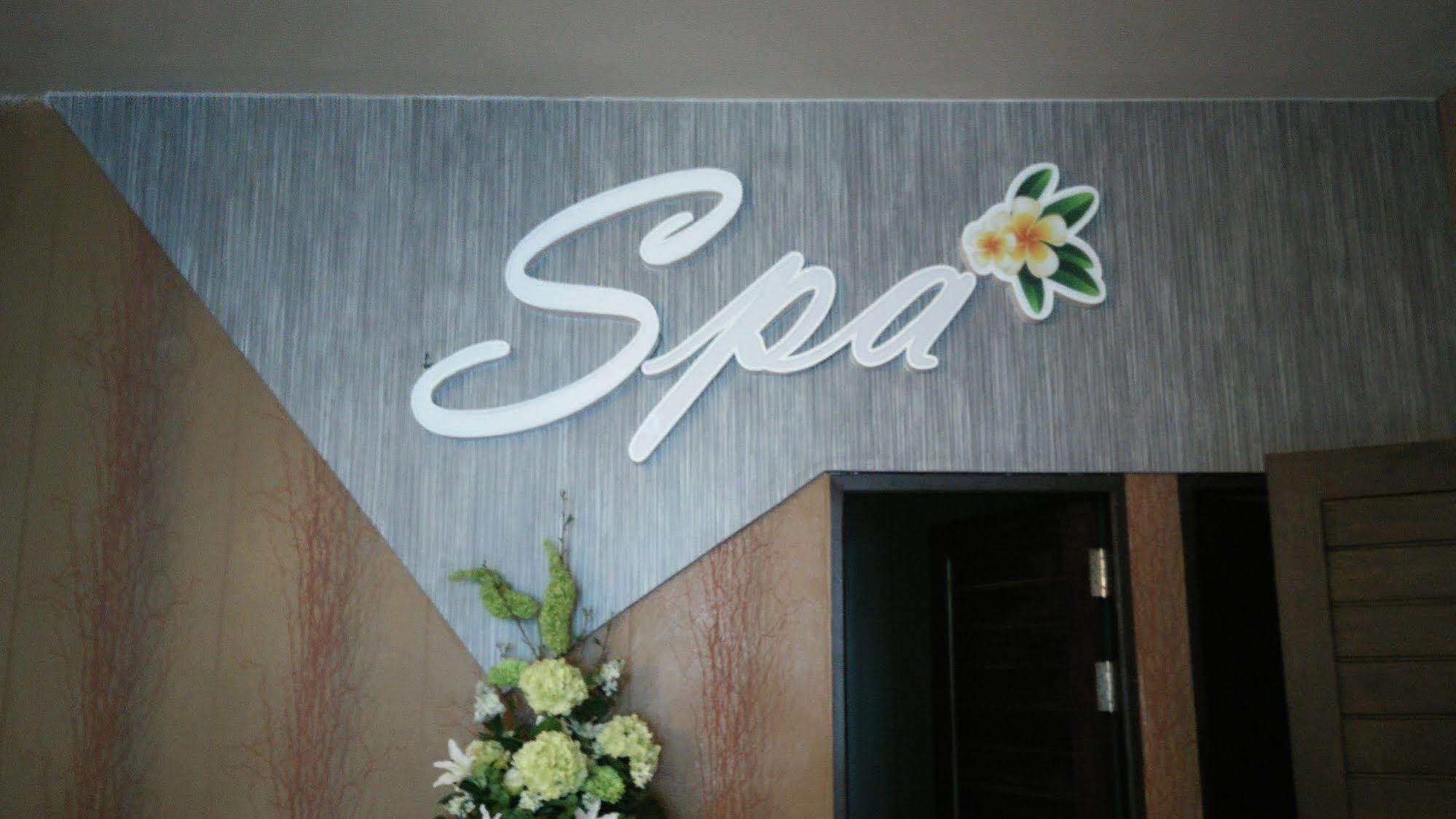 42C The Chic Hotel Nakhon Sawan Exteriér fotografie