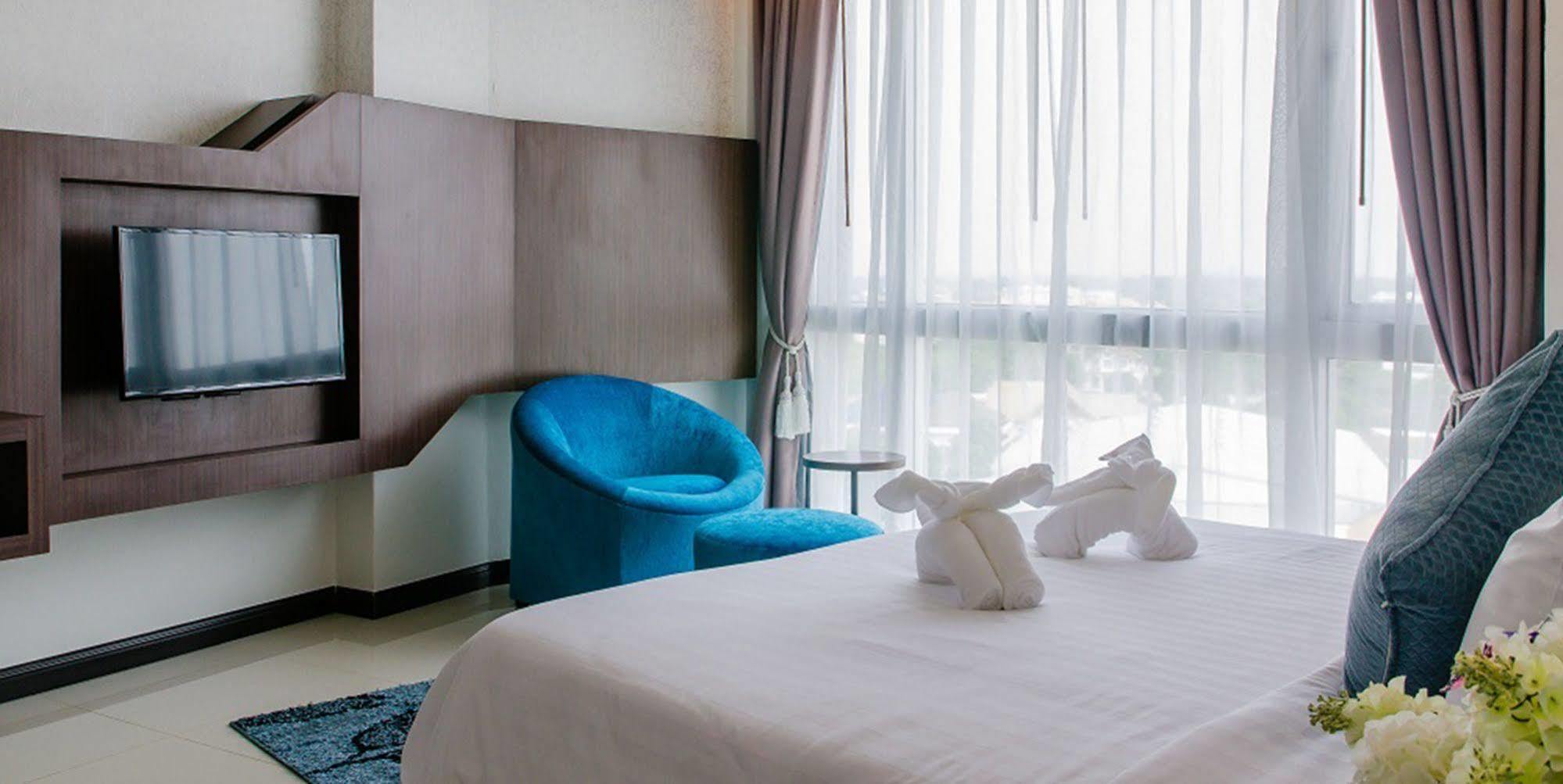 42C The Chic Hotel Nakhon Sawan Exteriér fotografie