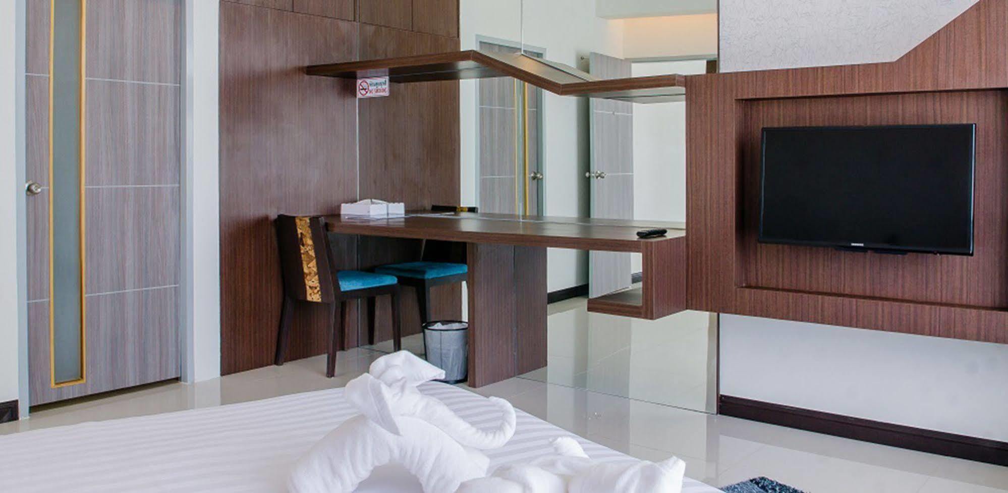 42C The Chic Hotel Nakhon Sawan Exteriér fotografie