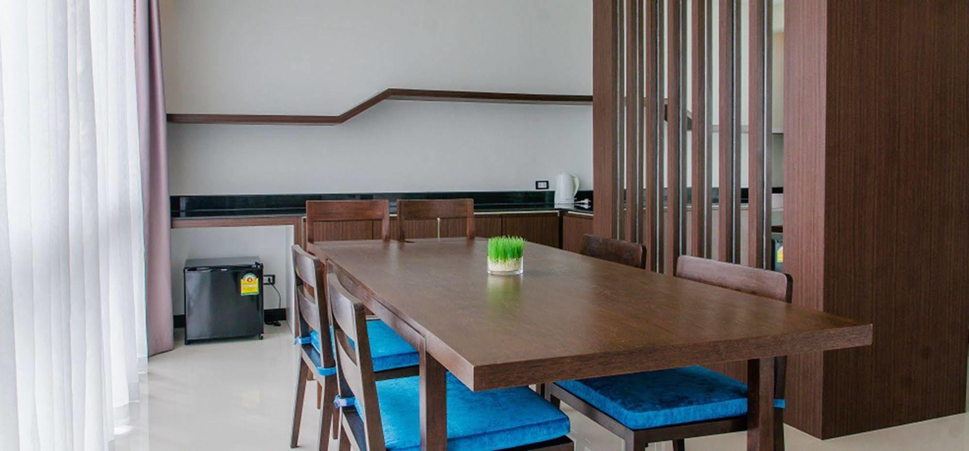 42C The Chic Hotel Nakhon Sawan Exteriér fotografie